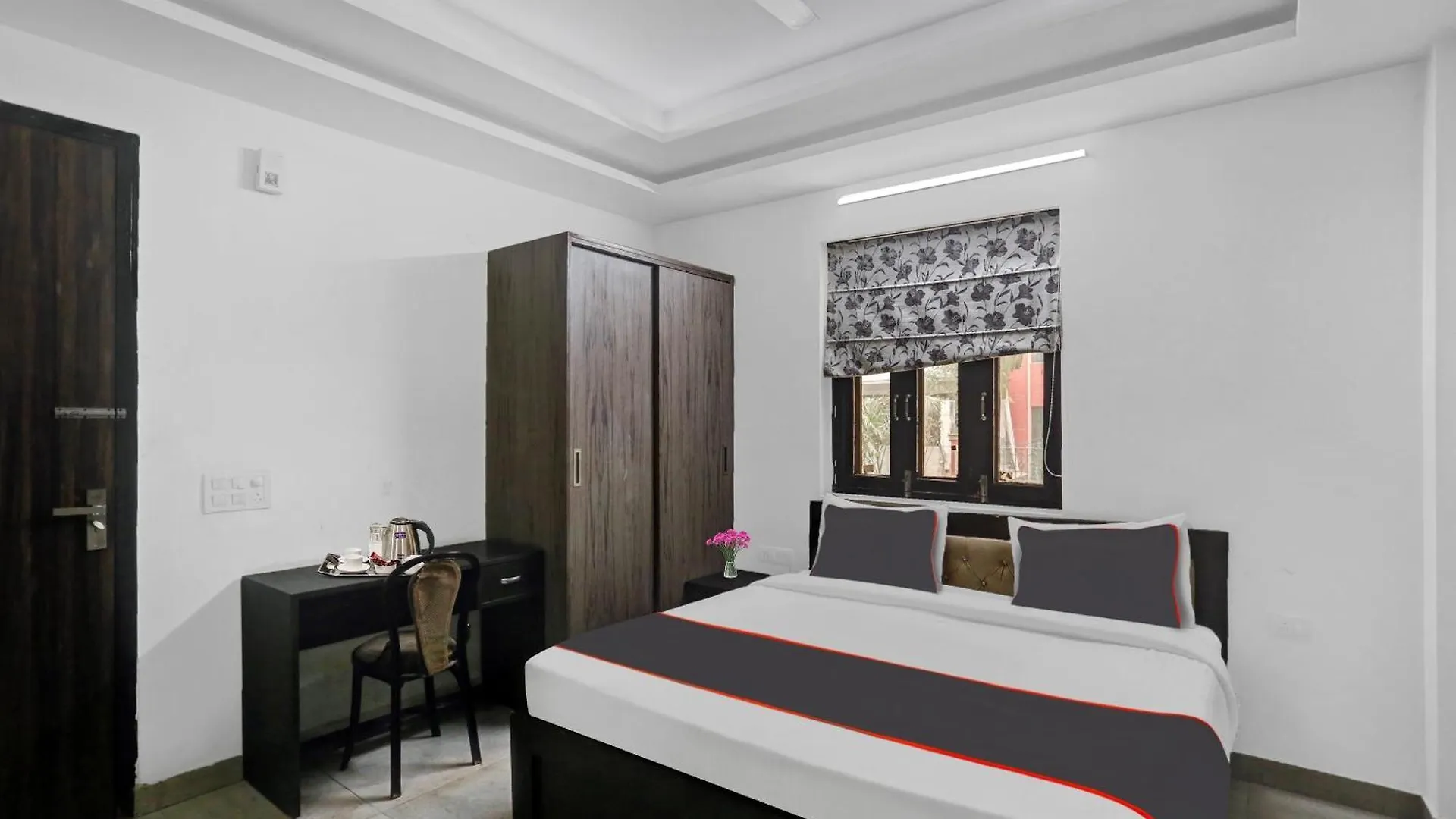Collection O Birdhouse Residency Near Aravali Biodiversity Park Gurgaon 3*,
