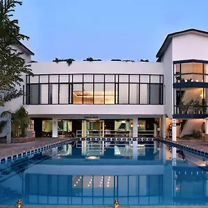 4* Station touristique Western Country Club
